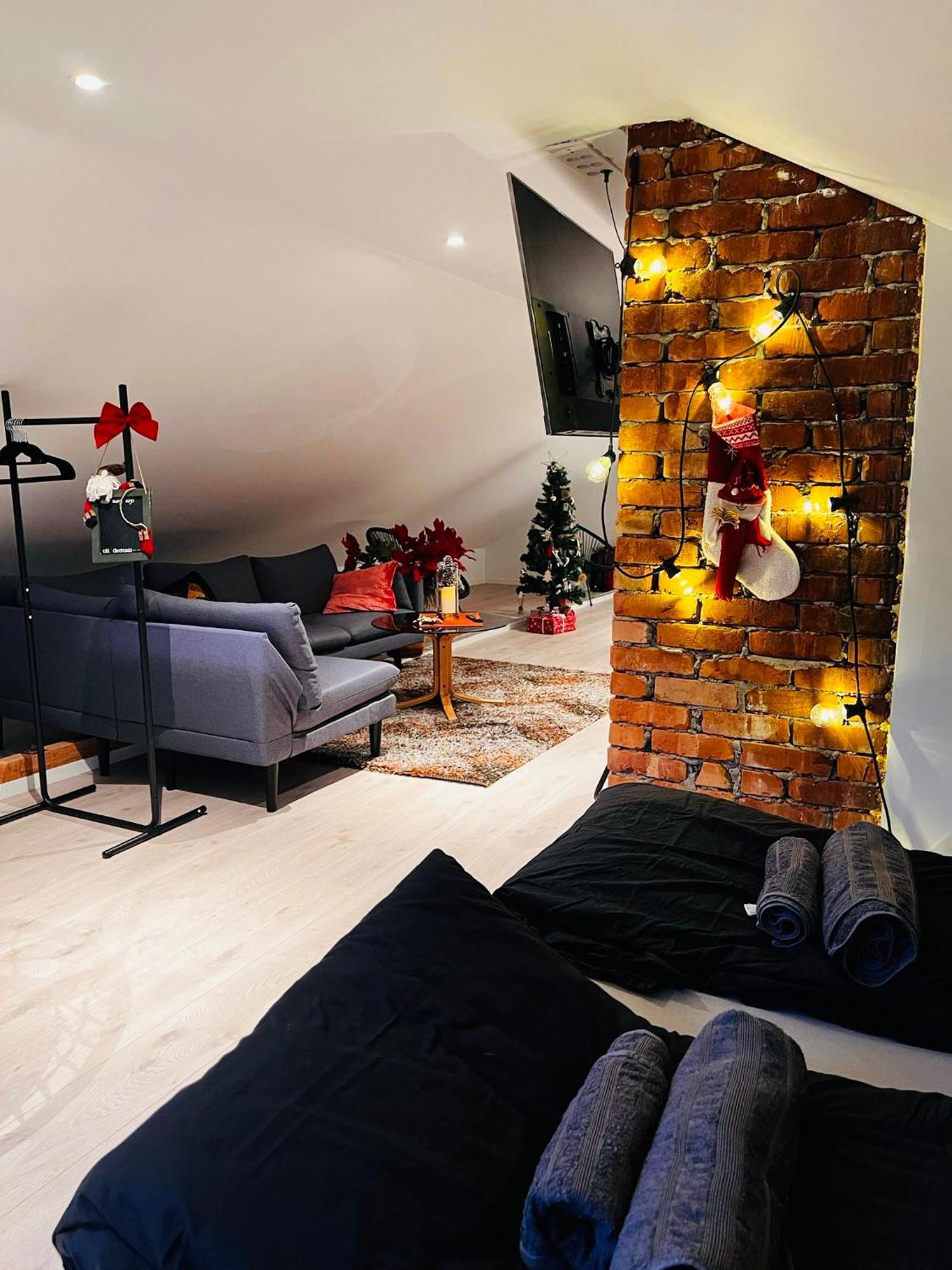 Arctic Loft Apartment Skjervoy Exterior photo